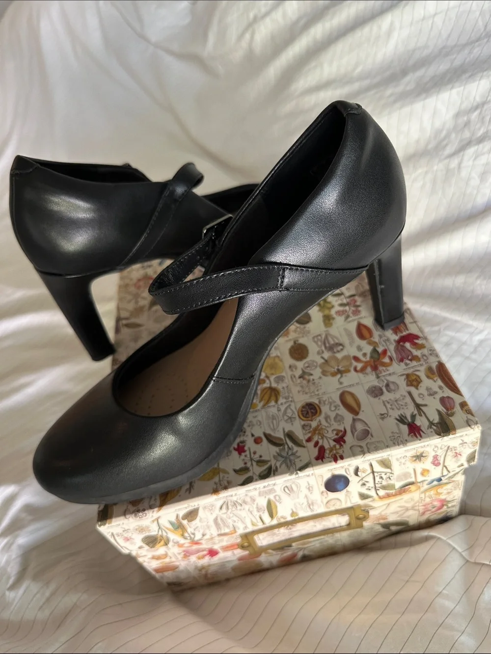 Clarks - Black Mary Jane Heels with Buckle Strap - 7